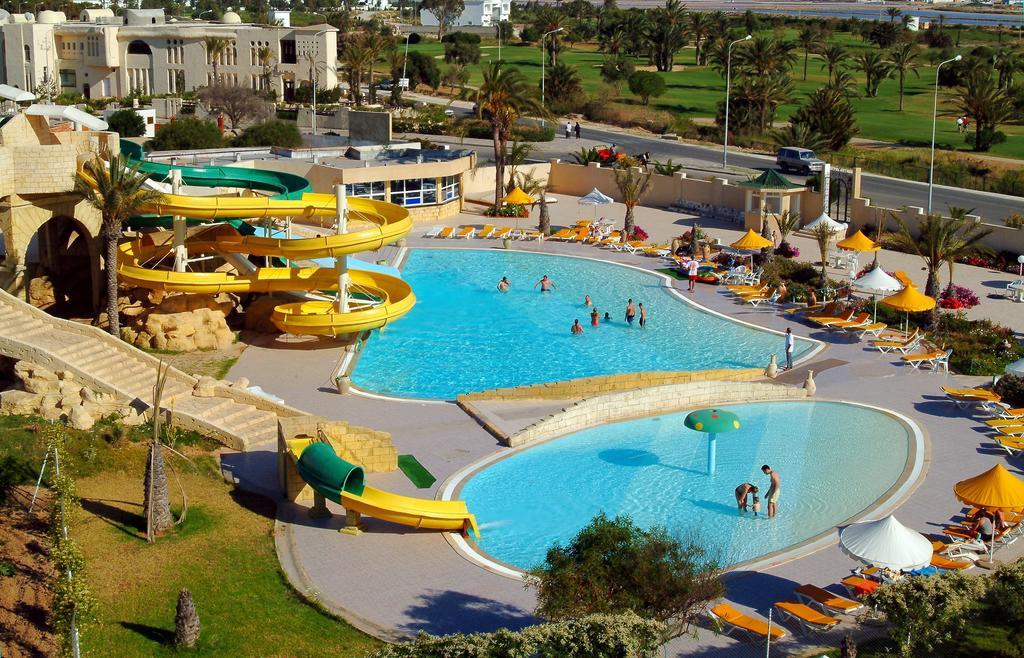 Houda Golf & Aquapark 3*